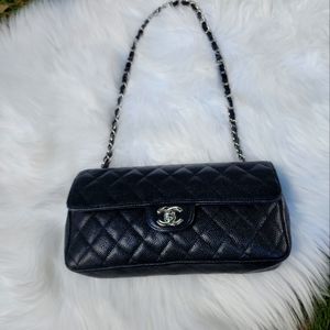 chanel Chanel caviar double flap chain bag made Italy